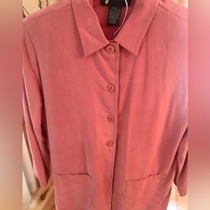 August Silk. 100% Silk. Dusty Rose color. Jacket size Small Petite and 10P